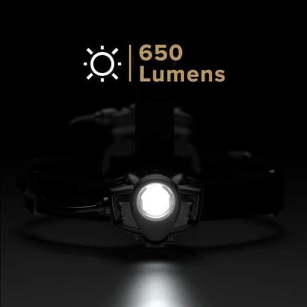 Découvrez notre test complet de la lampe frontale Princeton Tec Apex LED noir/gris : performance, polyvalence et design pour vos aventures nocturnes