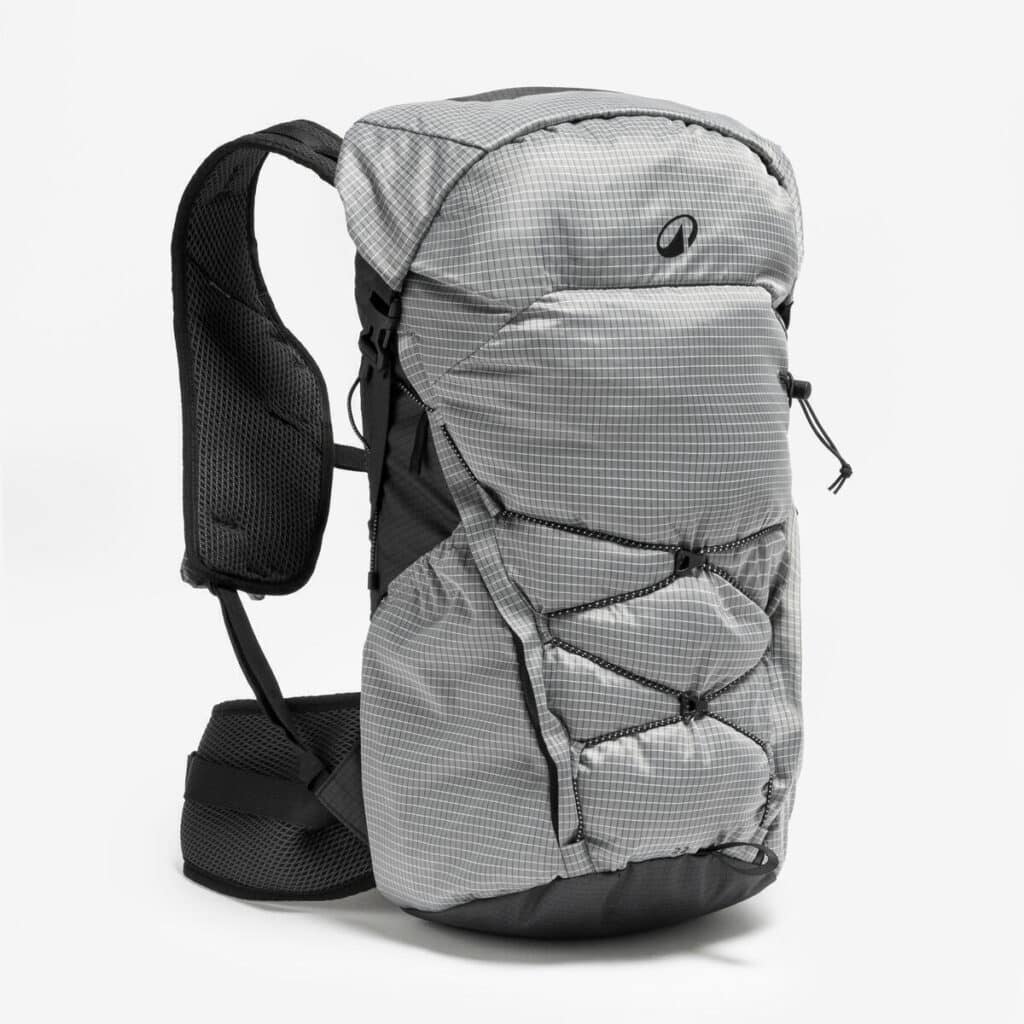 Test : sac à dos montagne Decathlon MH500 LIGHT 22L gris